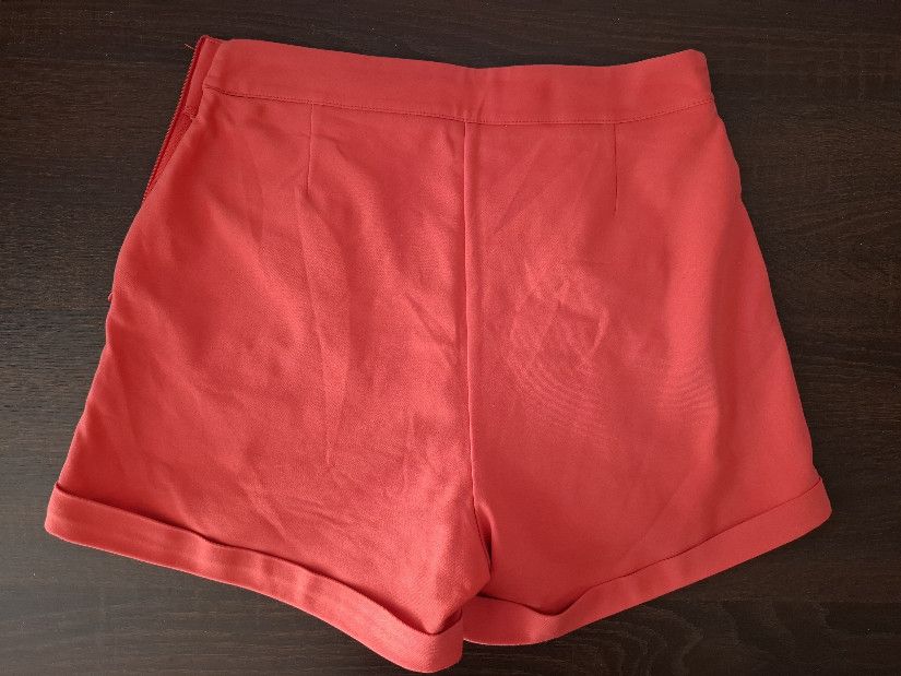 Pantaloni scurti Morgan mărimea 36