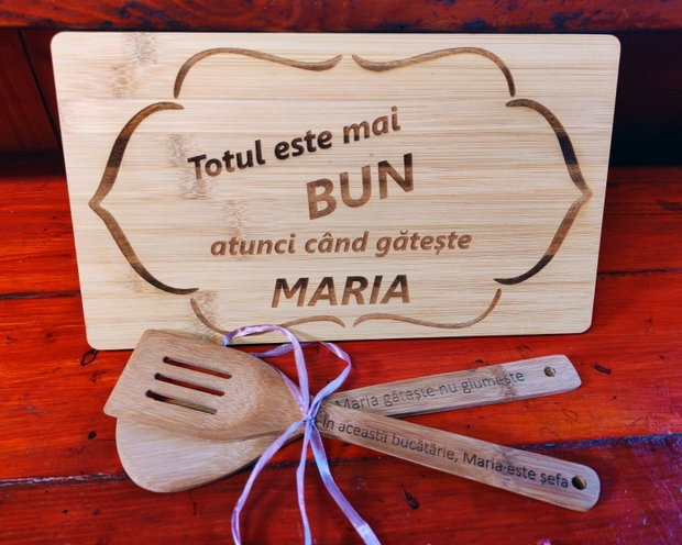 Set personalizat tocator cu 2 ustensile