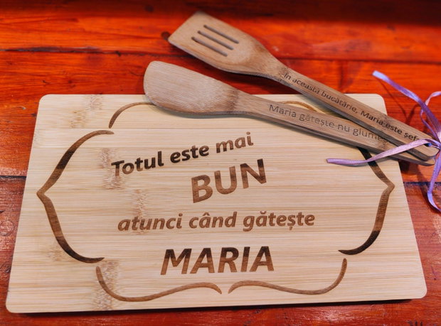 Set personalizat tocator cu 2 ustensile