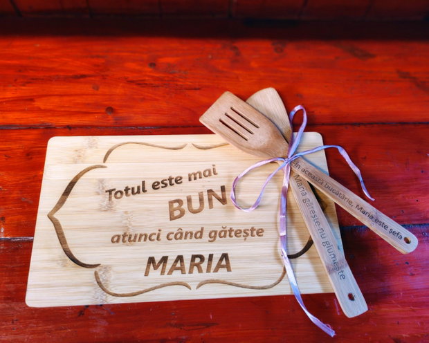 Set personalizat tocator cu 2 ustensile