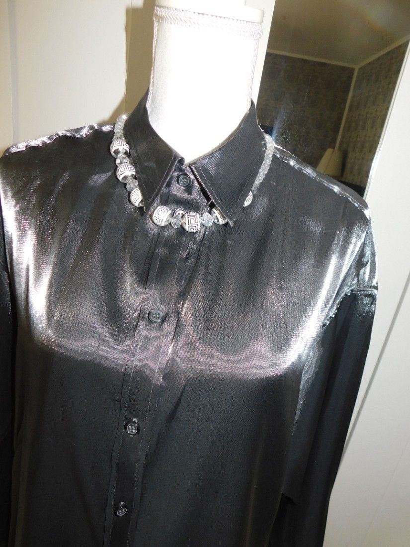 Bluza noua tip camasa H & M , eleganta, versatila, masura XXL