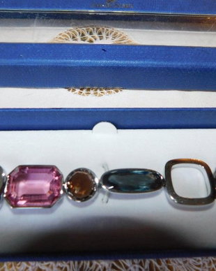 SWAROVSKI, bratara  noua, ambalaj original, spectaculoasa