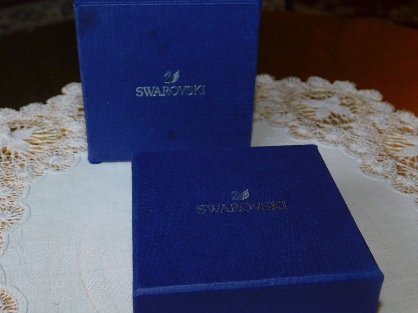 SWAROVSKI, cercei noi, originali, ambalaj original, aurora boreala,
