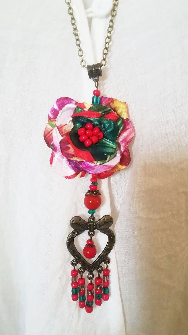Colier estival cu floare multicolor II