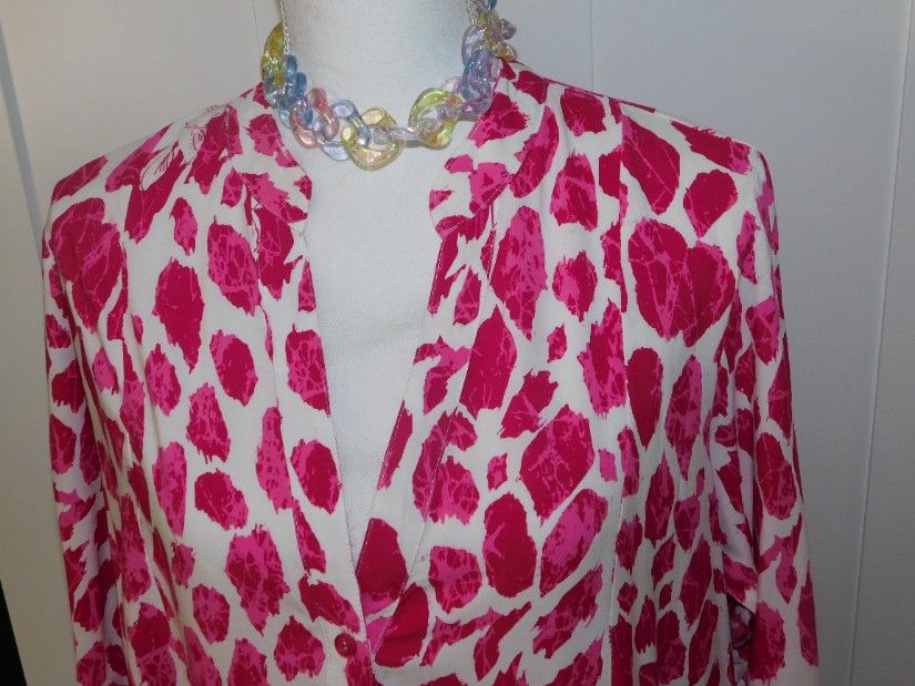 Rochie noua, de zi, deosebita, viscoza masura 50 - 52