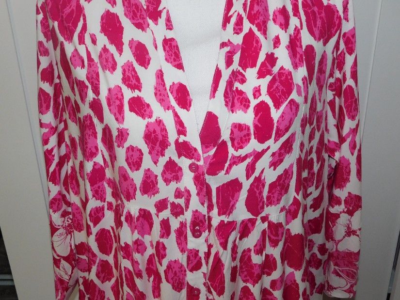 Rochie noua, de zi, deosebita, viscoza masura 50 - 52