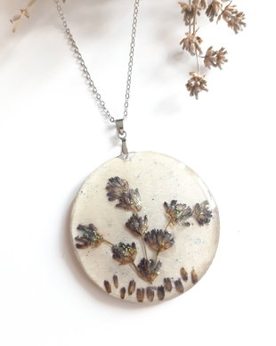 Colier handmade cu lavandă naturală
