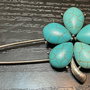 Broșă Vintage Superbă din Colecția Bunicii Model Floral Pietre Naturale & Metal Nemagnetic 18g 7cm