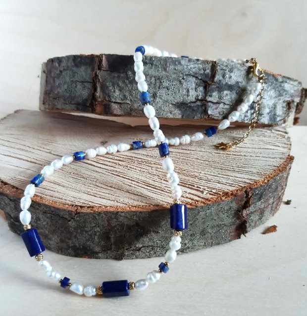 Colier din Perle natuarele de cultură, Lapis lazuli și inox auriu