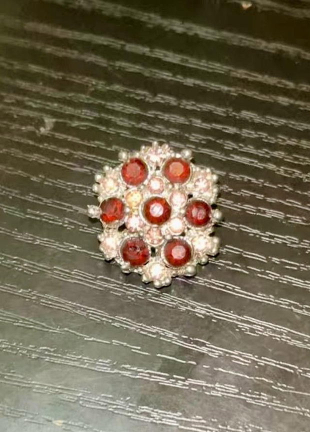 Broșă Vintage Cluster Autentică Mid-Century Anii 50-60 Strasuri Roșu-Rubiniu
