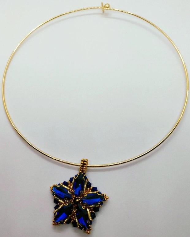 Set cu cristale albastru-cobalt
