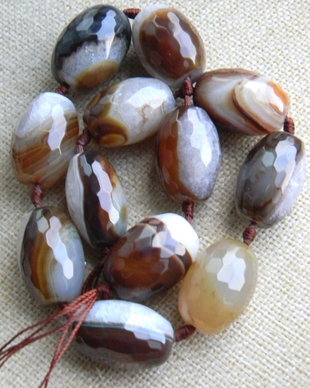 Agate fatetate (AV30)