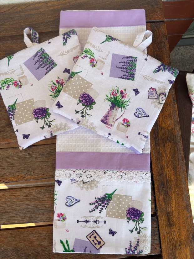 Set handmade pentru bucătărie   prosop și suporturi pentru vase fierbinți
