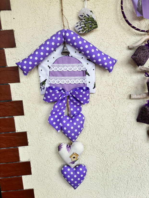 Căsuță decorativă textilă de agățat handmade
