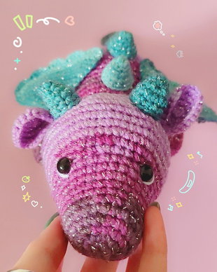 Dragon de plus colorat