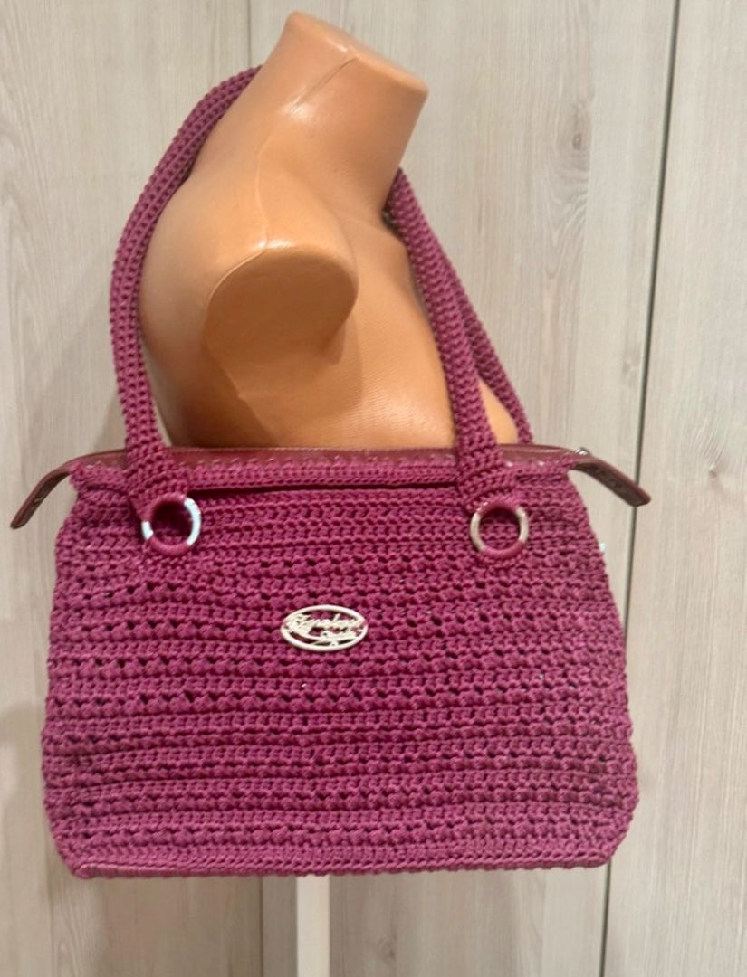 Burgundy crochet tote bag Tynadesign handmade