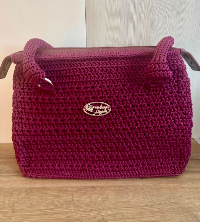 Burgundy crochet tote bag Tynadesign handmade