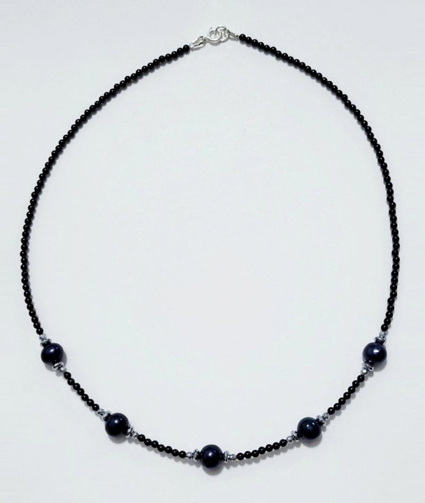 Colier argint 925 cu turmalina neagra, perle de cultura si hematit