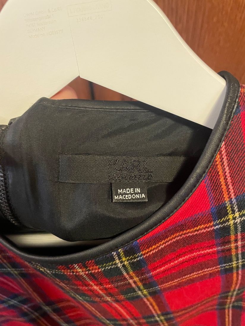 Rochie Karl Lagerfeld în carouri tartan roșu  mărimea FR3/IT40