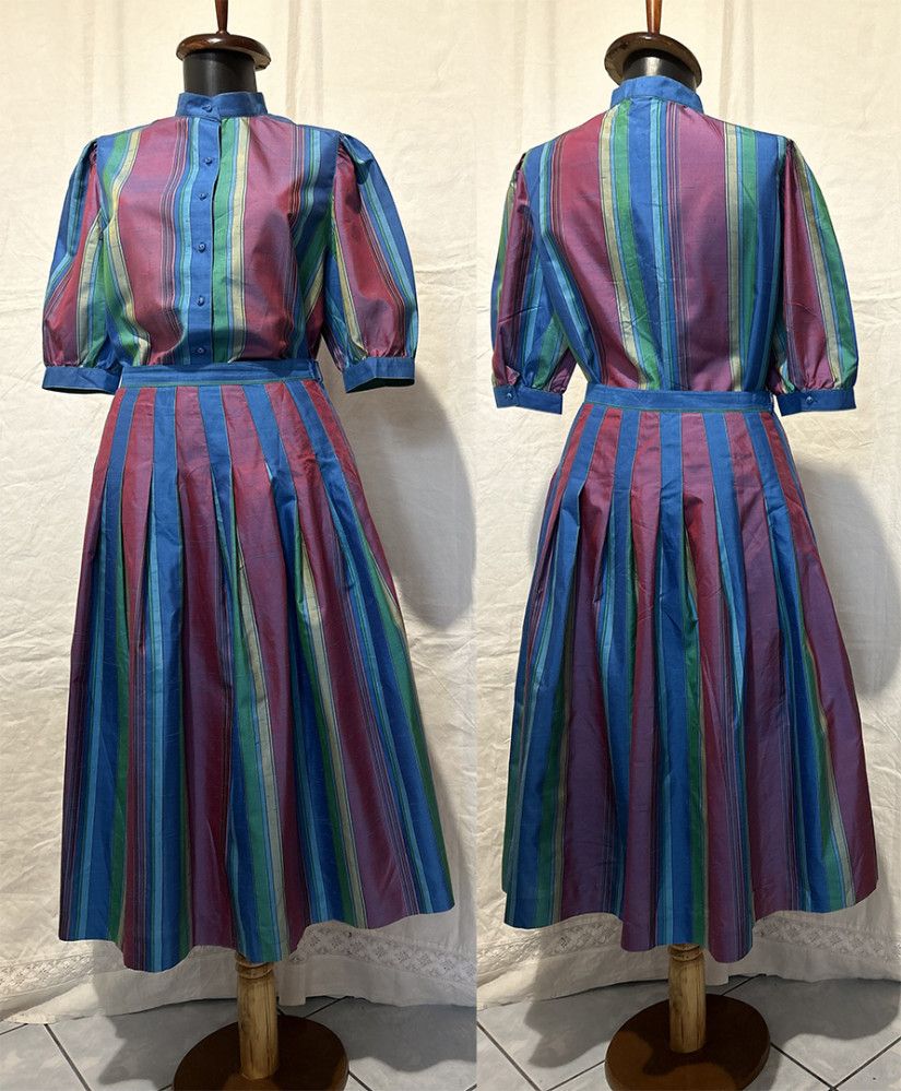 Costum mătase naturală