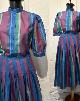 Costum mătase naturală