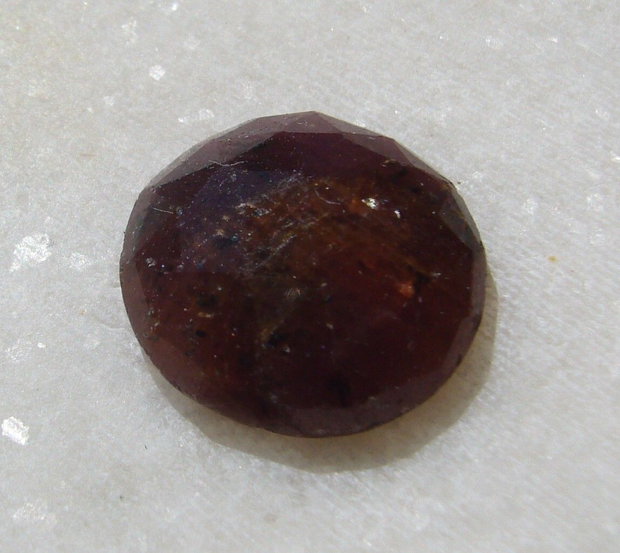Safir fatetat cabochon aprox 16x5 mm