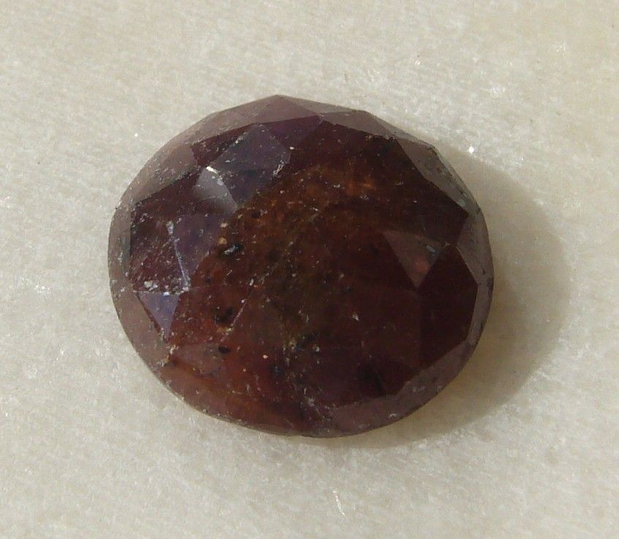 Safir fatetat cabochon aprox 16x5 mm