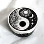 Cutie din lemn cu simbol Yin Yang 52732