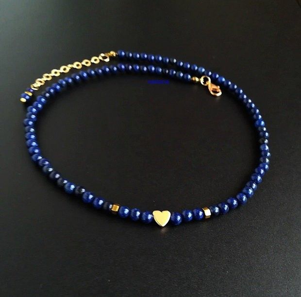 colier lapis lazuli cu inimioara