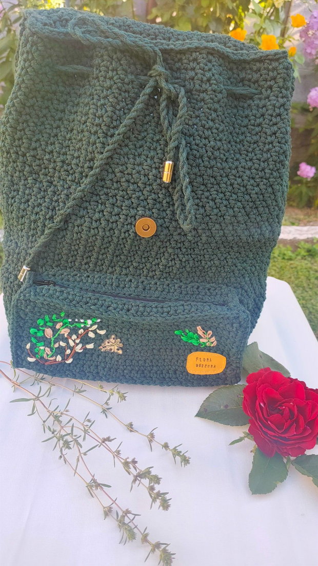 Rucsac croșetat.