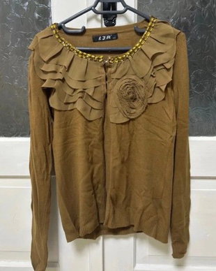 Cardigan cu pietre