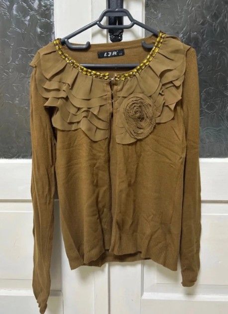Cardigan cu pietre