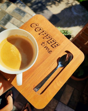 Suport de cafea, tăvița de servit cafeaua