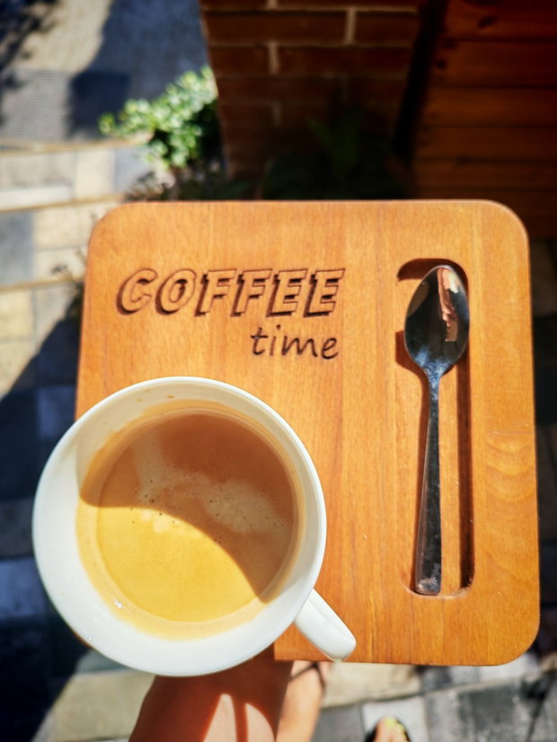 Suport de cafea, tăvița de servit cafeaua