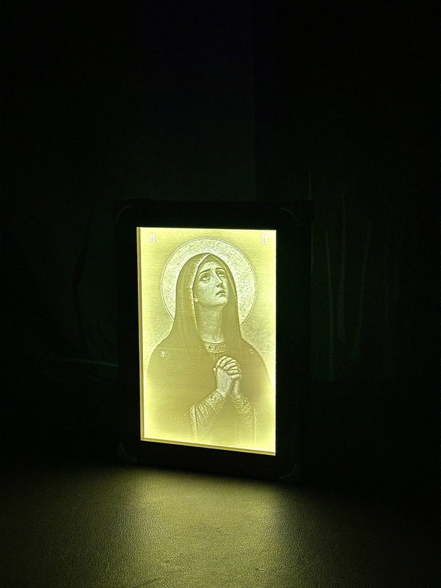 Lampă religioasă cu Maica Domnului ramă din lemn, lumină reglabilă