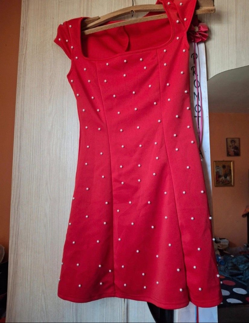 Rochie cu perle