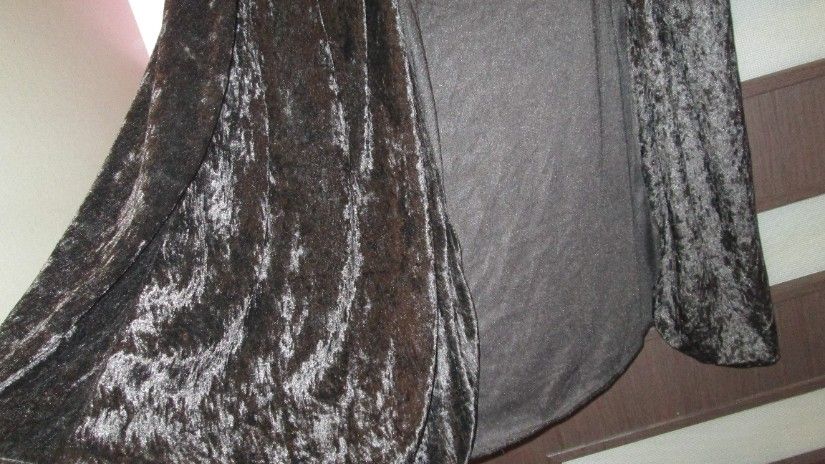 pelerina neagra eleganta