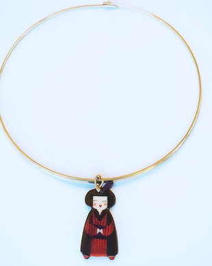 Colier kokeshi din portelan si argint