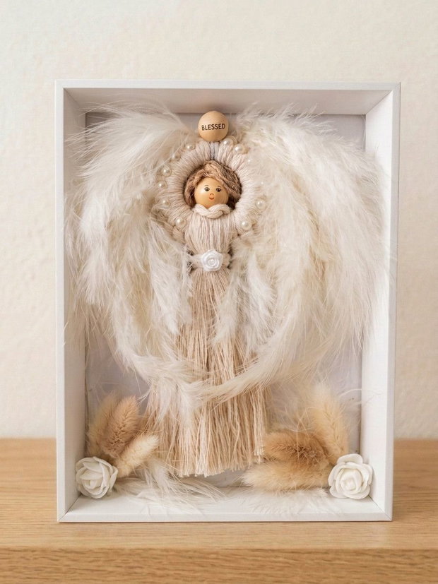 Tablou Inger Pazitor din Macrame