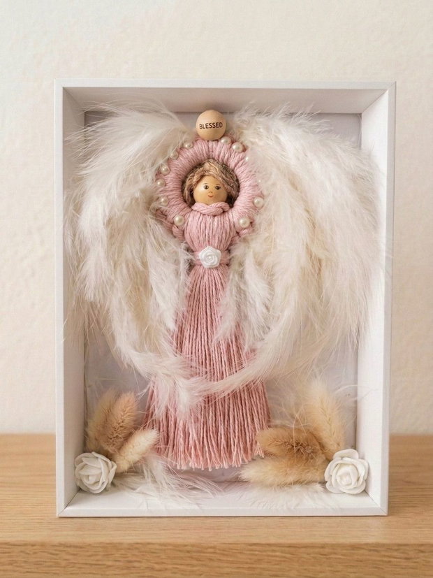 Tablou Inger Pazitor din Macrame