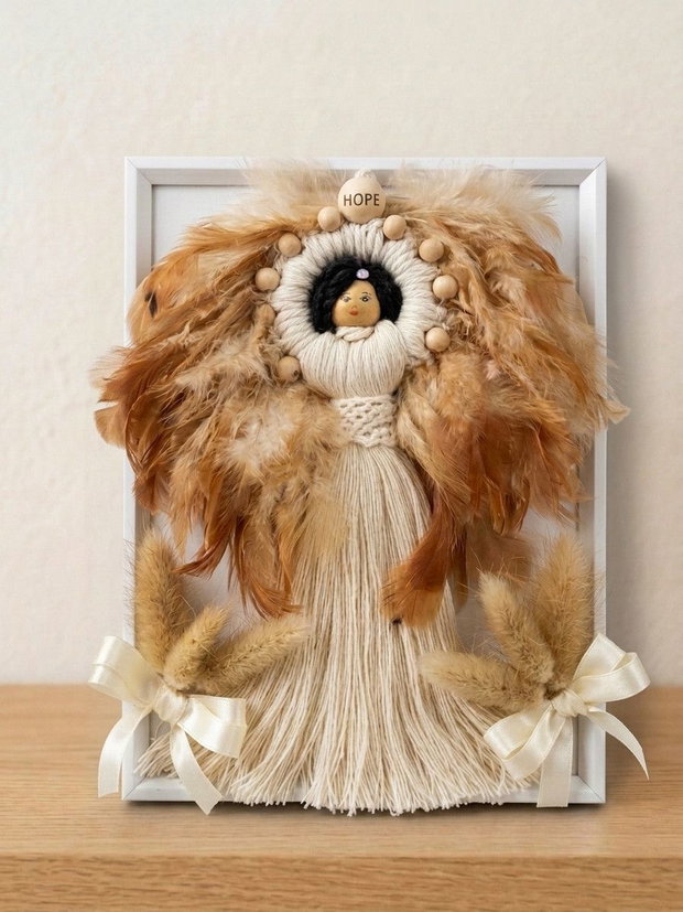 Tablou Inger Pazitor din Macrame si Pene naturale