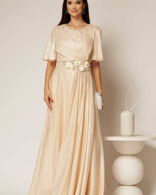 Rochie lunga bej de seara din voal cu accesoriu in talie