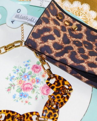 Manusi noi Aldo,  etichete atasate, colier asortat  nou, animal print