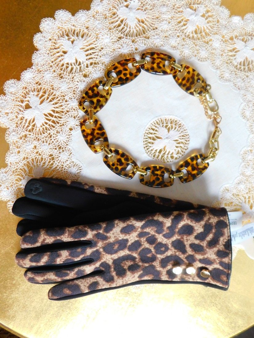 Manusi noi Aldo, etichete atasate, colier asortat nou, animal print