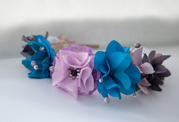 Cordeluta cu flori textile