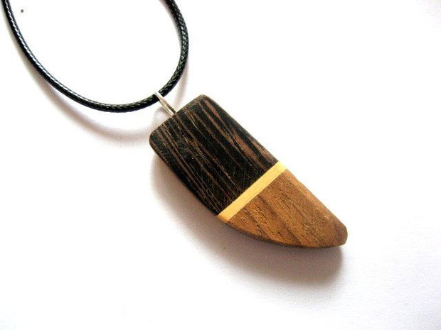 pandantiv lemn artar canadian .  ,purple wood.nuc si wenge 52663