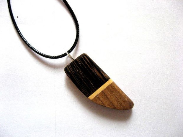 pandantiv lemn artar canadian .  ,purple wood.nuc si wenge 52663