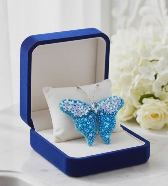 Brosa fluture albastru