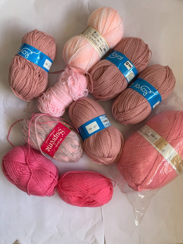 FIRE TRICOTAT , CROSETAT - diverse culori, materiale- nou