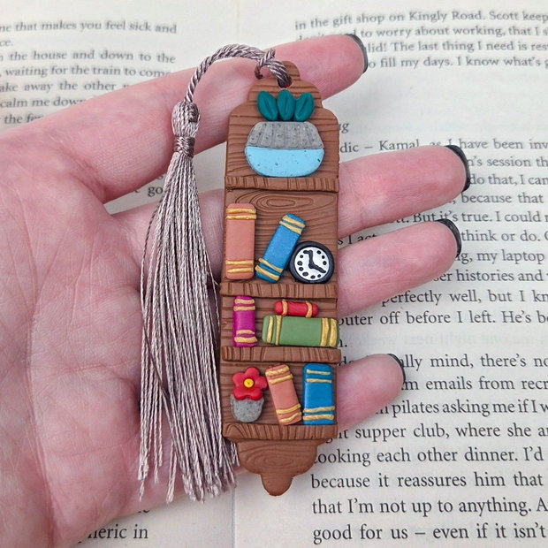 Semn de carte biblioteca, handmade din lut polimeric, cadou pentru iubitorii de carti